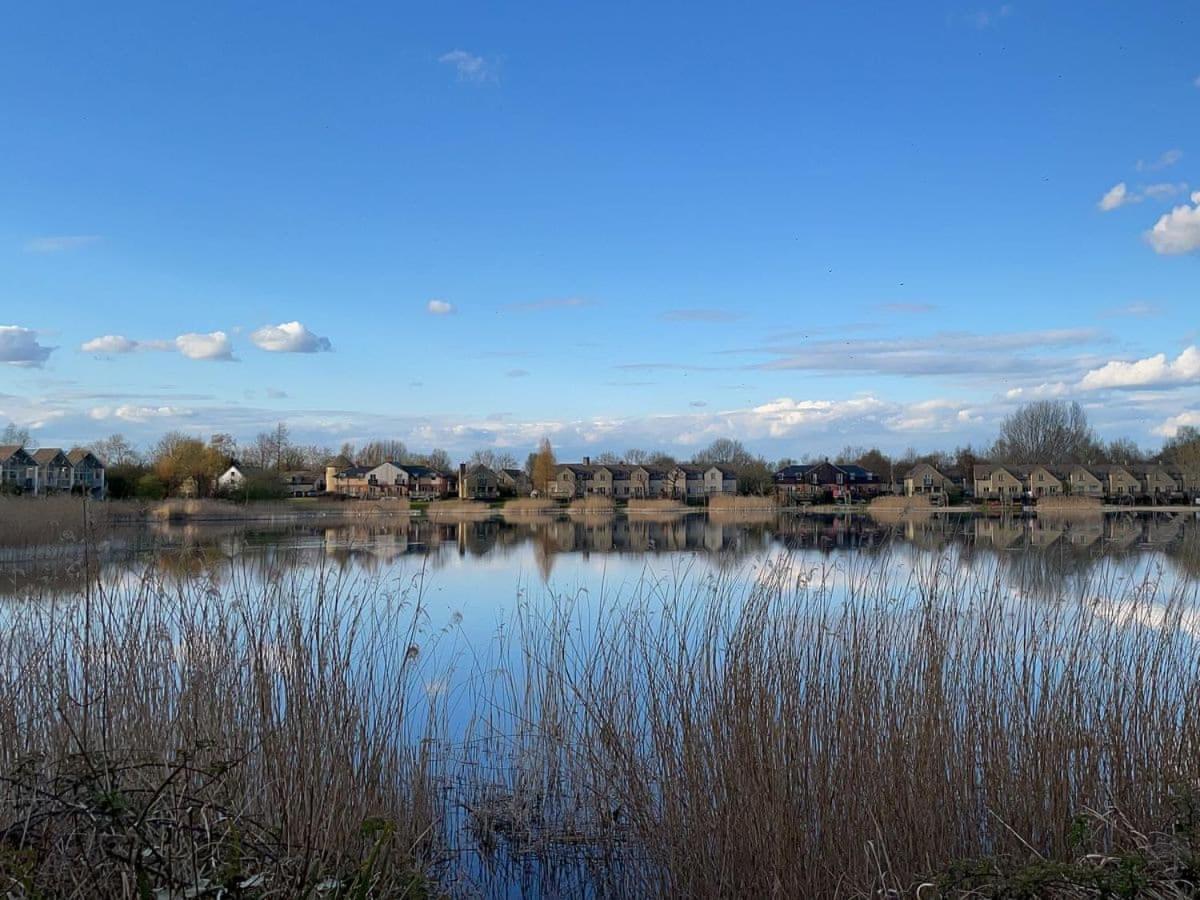 Cotswolds Lakehouse, With Hot Tub & Spa Access, Lower Mill Estate Somerford Keynes Экстерьер фото